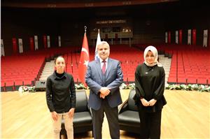 Rektör Prof. Dr. Yusuf Şahin: Gençlerin Özgüveni Yüksek Olmalı