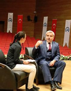Rektör Prof. Dr. Yusuf Şahin: Gençlerin Özgüveni Yüksek Olmalı