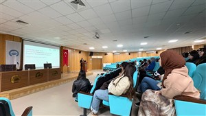 İletişim Fakültesi öğrencilerine yönelik TÜBİTAK proje eğitimi düzenlendi