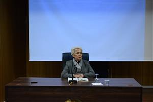 TRT Eski Spikeri Mehpare Çelik, İletişim Fakültesi Öğrencileriyle Buluştu