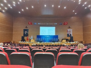 İletişim Fakültesi akademisyenleri Eğiticilerin Eğitimi programına katıldı
