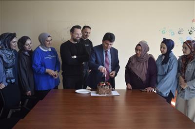 İletişim Fakültesi Dekanlığına Atanan Prof. Dr. Ercan Aktan, AİDA’da Öğrencilerle Buluştu